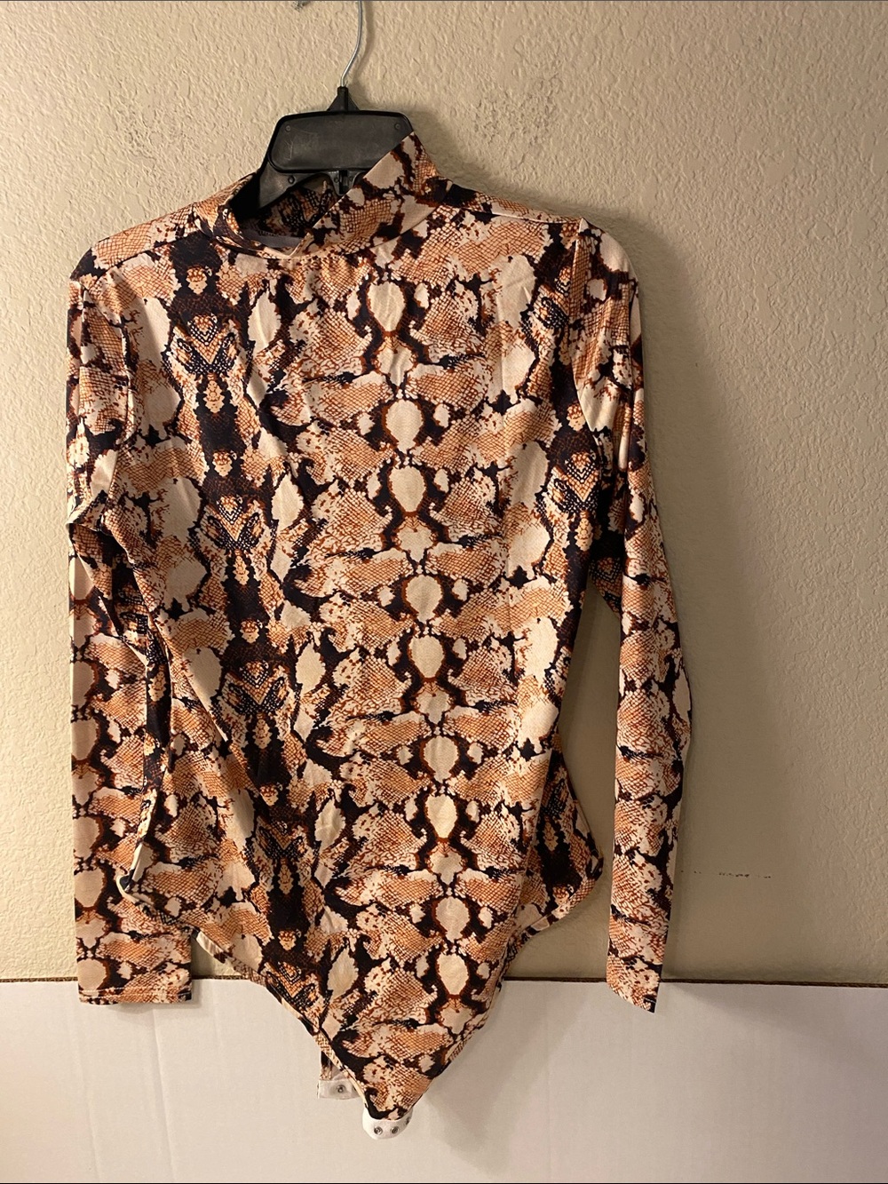 Women’s Brown Snake-Print Long Sleeve Bodysuit